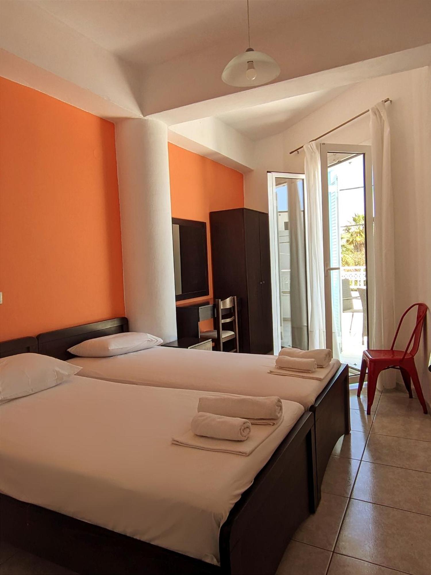 Galini Studios & Apartments Laganas Bagian luar foto