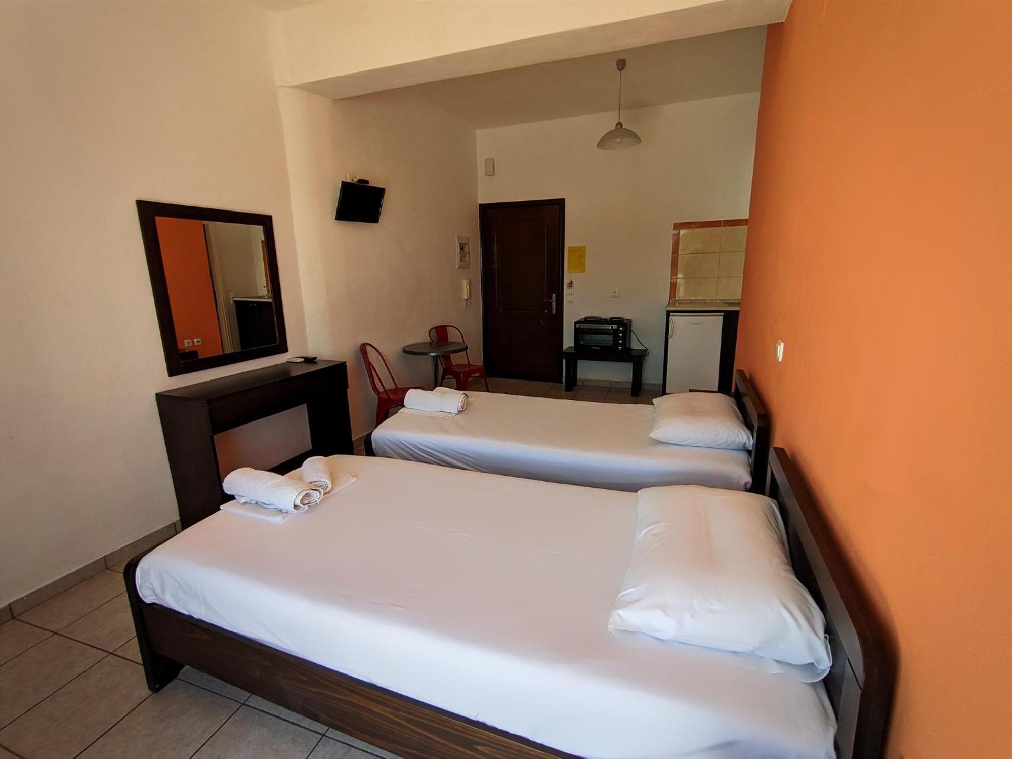 Galini Studios & Apartments Laganas Bagian luar foto